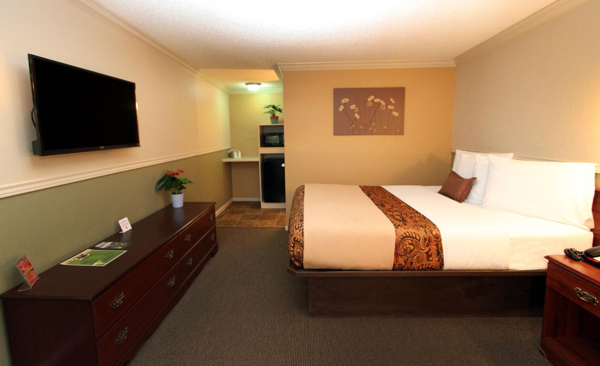 Family Garden Inn & Suites Ларедо Экстерьер фото